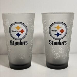 Lot of 2 VTG Pittsburgh Steelers Libbey Pint Frosted Beer Glasses NFL